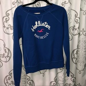 Warmly lined hollister long sleeve! Never worn!